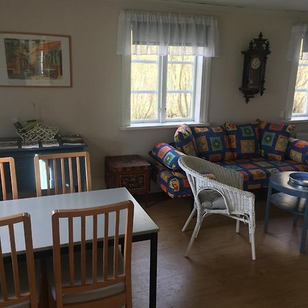 Enkoeping Cottage Екстер'єр фото