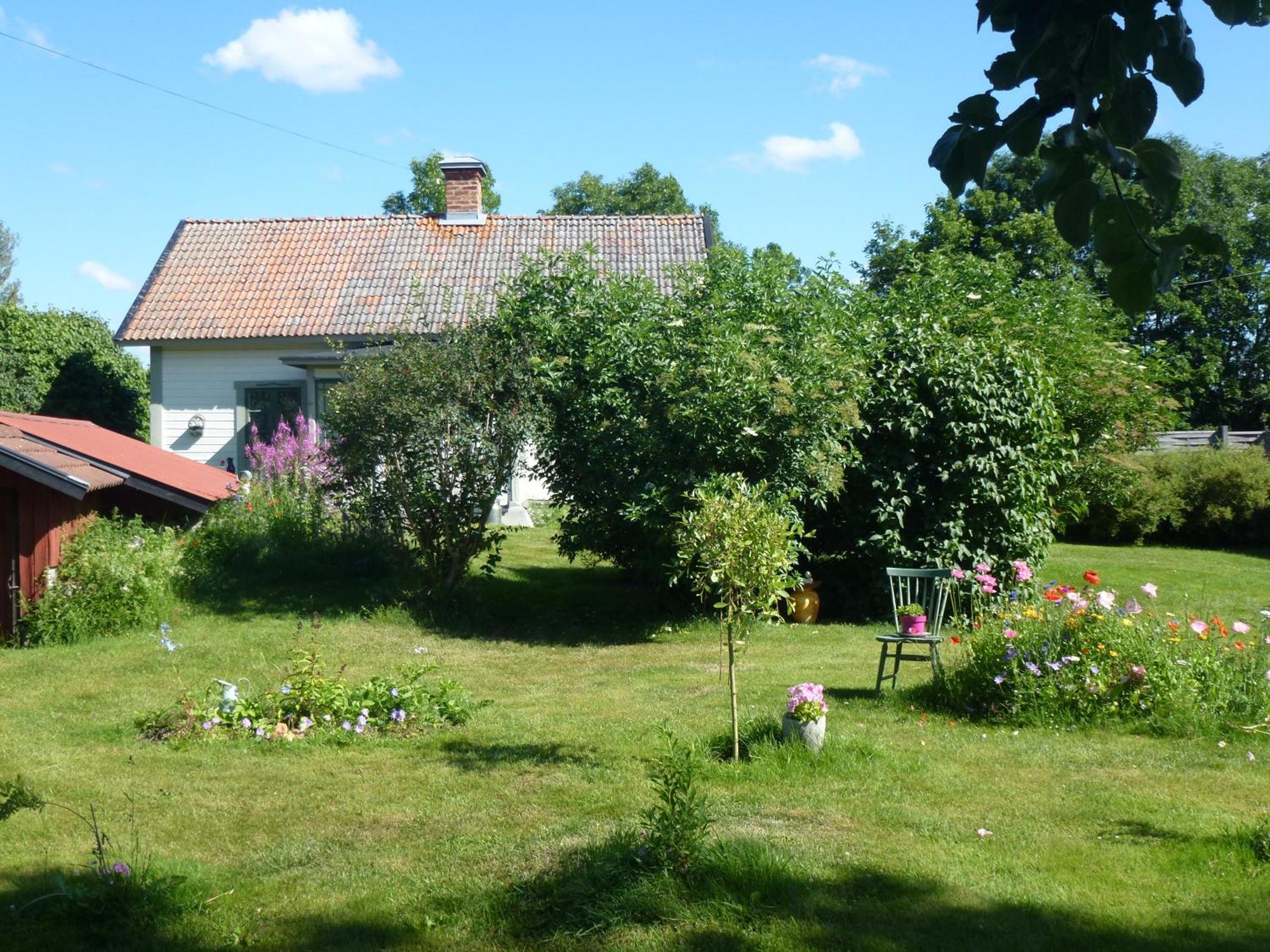 Enkoeping Cottage Екстер'єр фото